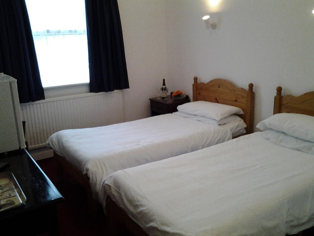 Abingdon Guest Lodge Ryde  Δωμάτιο φωτογραφία