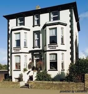 Abingdon Guest Lodge Ryde  Εξωτερικό φωτογραφία